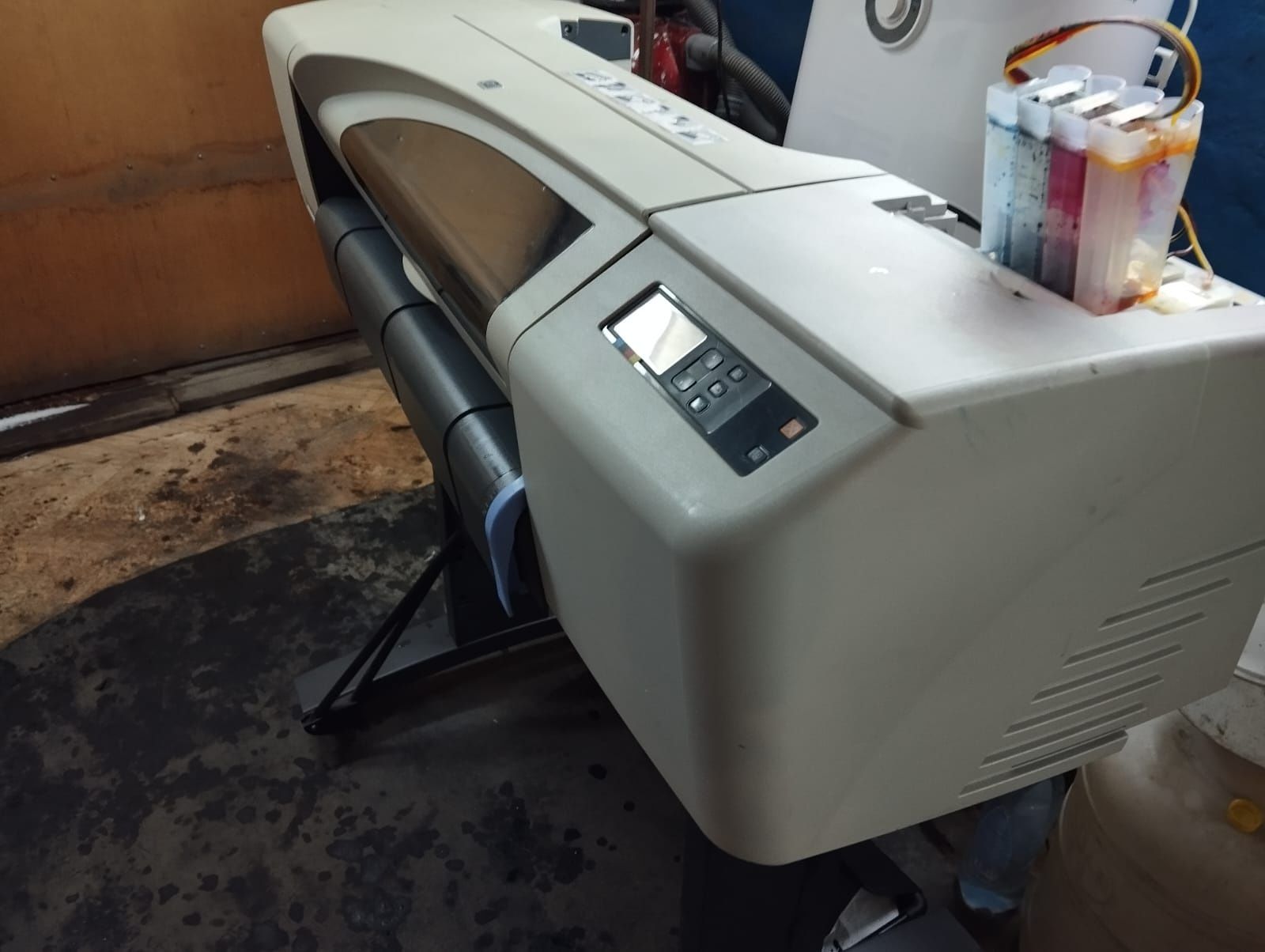 Плоттер HP 510 в хорошем состоянии