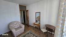 Ofer spre închiriere apartament cu 2 camere centru