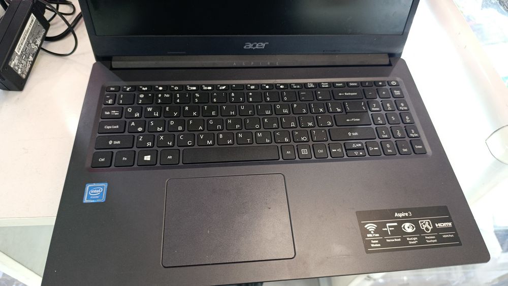 Ноутбук ACER aspire 3