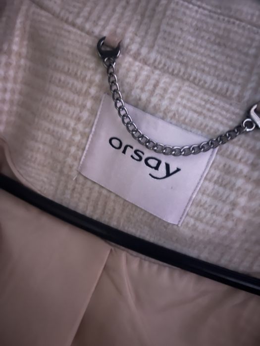 Палто на марката orsay