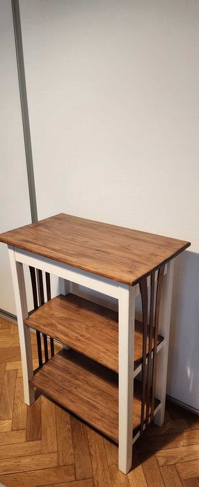 Etajera din lemn masiv cu 2 polite in stil shabby chic