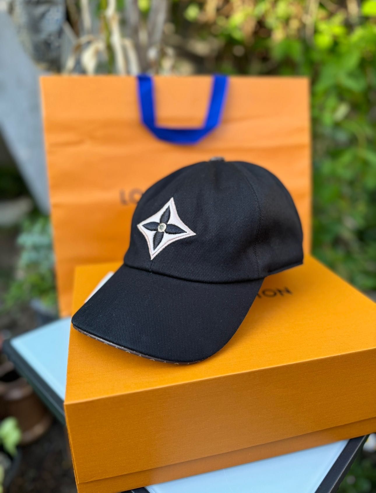 Sapca originala Louis Vuitton noua
