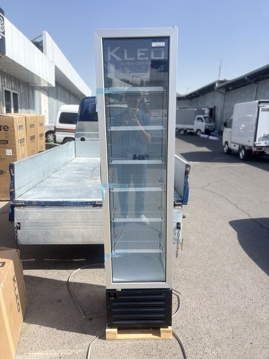 Kleo 370 VST Витринний холодильник