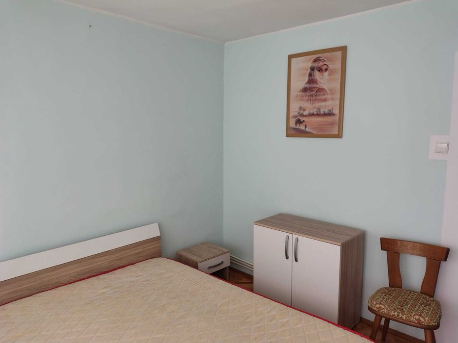 Ofer spre inchiriere ap.2 cam. decomandat  Mazepa