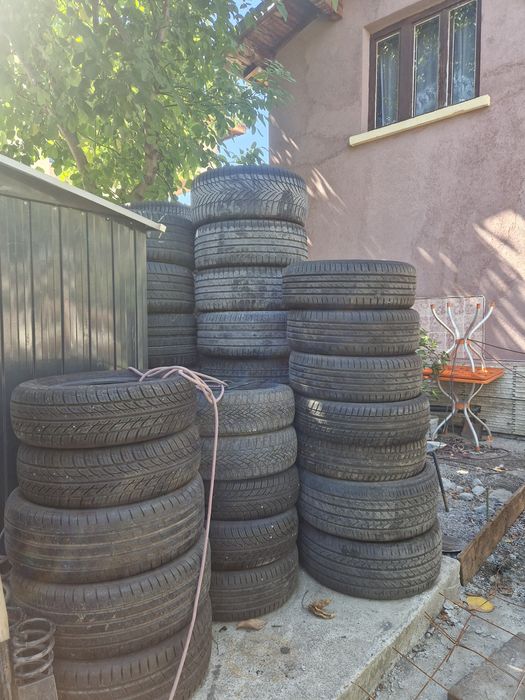 Гуми различни размери