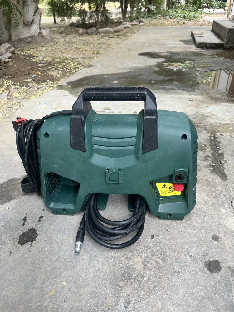 Мойка высокого давления Bosch EasyAquatak 120