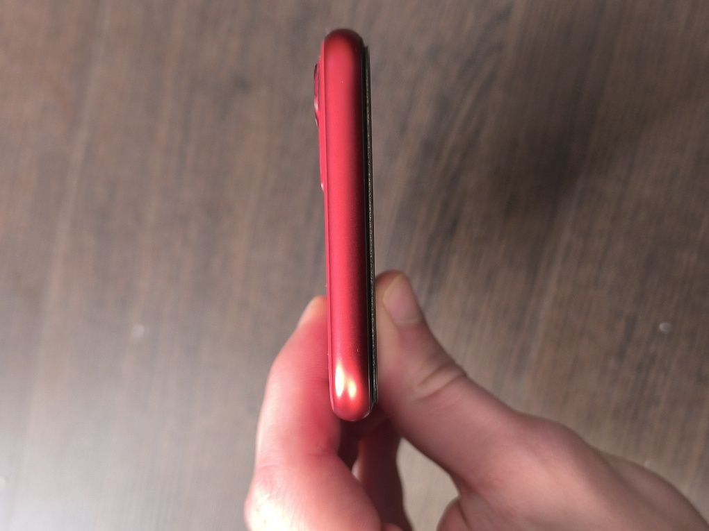 iPhone 11 64GB RED(PRODUCT) Neverlocked