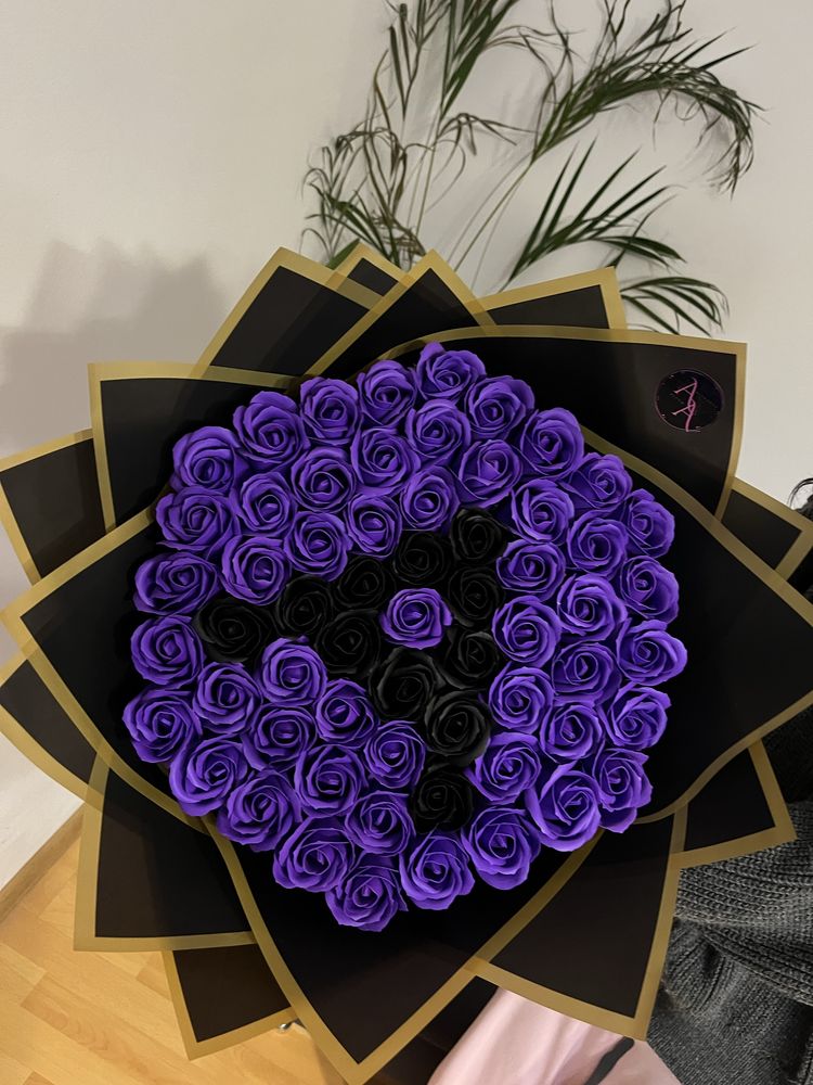 Buchet trandafir sapun initiala / model