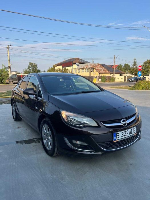 Vand OPEL ASTRA SEDAN 1.6. CDTI EURO 6 impecabil tehnic si estetic