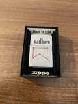 Zippo Marlboro Limited Edition aproape nouă (Ianuarie 2014)