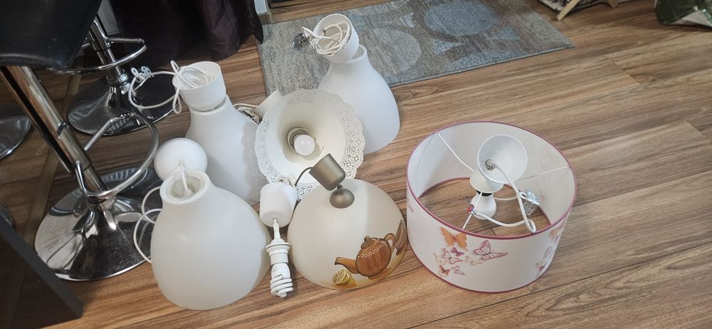 Corpuri iluminat cu becuri