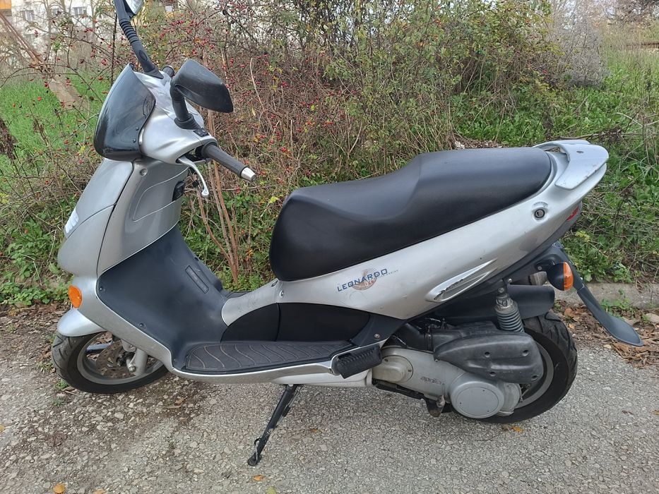 Скутер априлия цял за  части