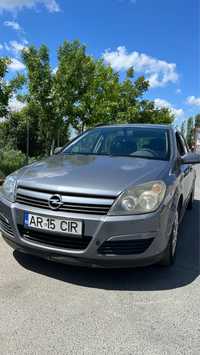 Opel astra curat