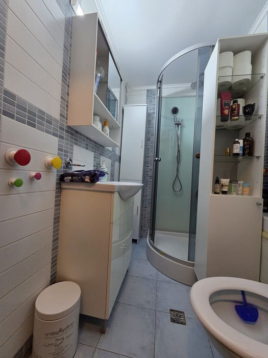 Apartament 4 camere, 2 boxe, loc parcare ADP