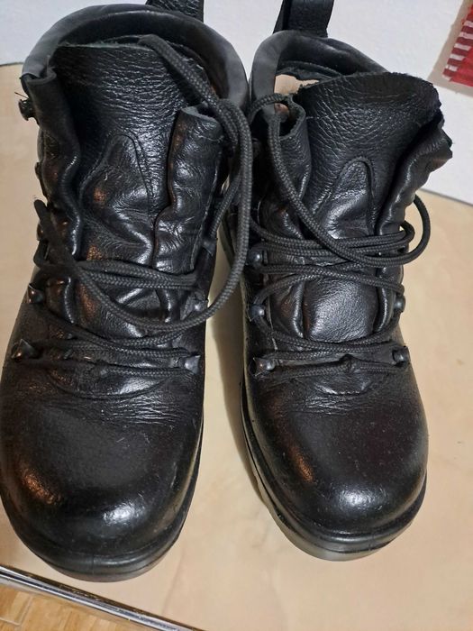 Vand ghete nato din piele marime 40