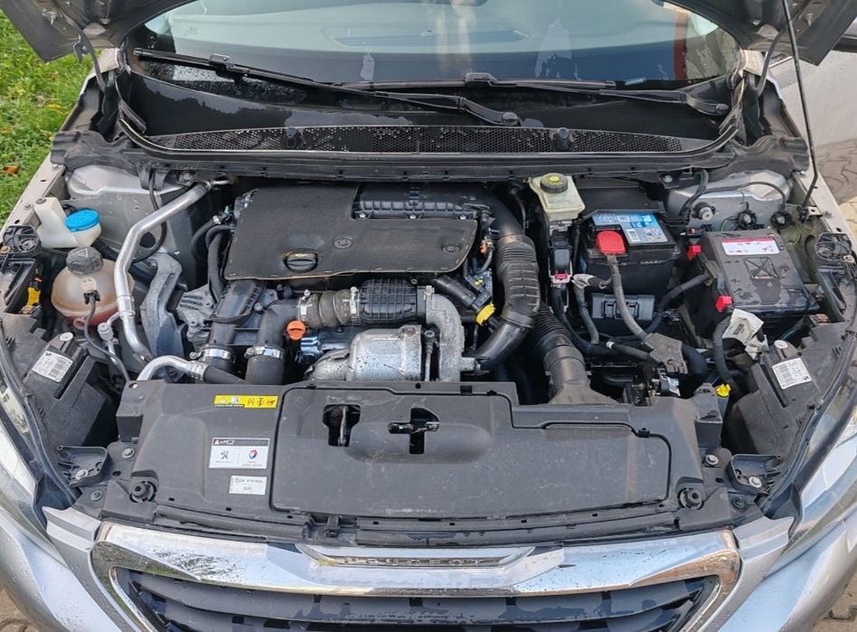 vand Peugeot 308 an 2015 euro 6