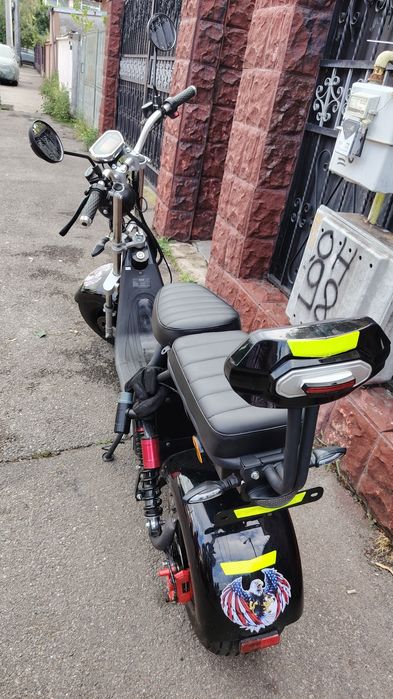 Vând scuter electric JRH