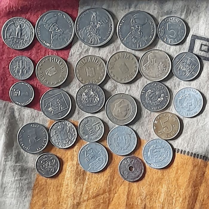 Vând MONEDE vechi