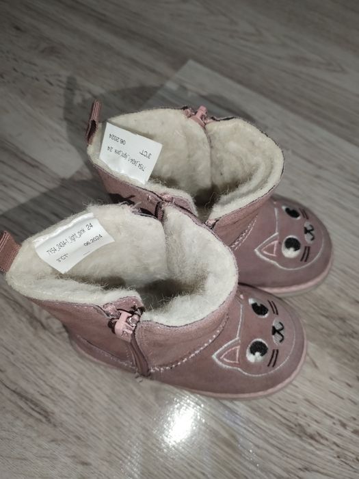 Натуральные зимние уги для девочки 24р