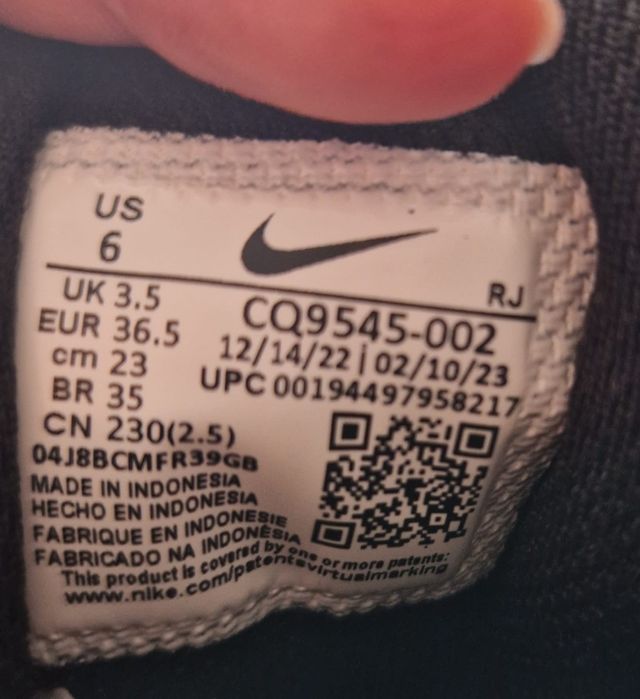 Nike маратонки (дамски)