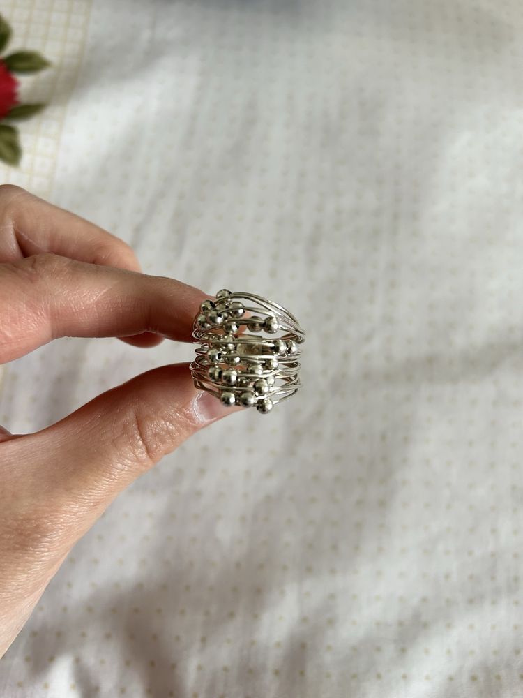 Серебряное кольцо