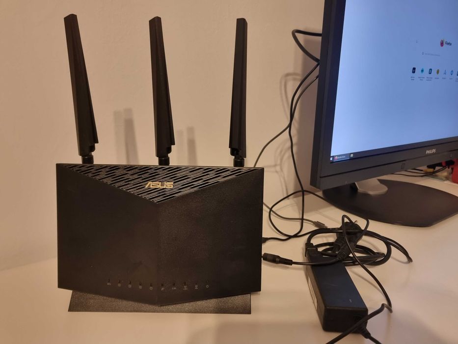 Router asus rt-ax86u wifi 6 with latest custom firmware asuswrt merlin