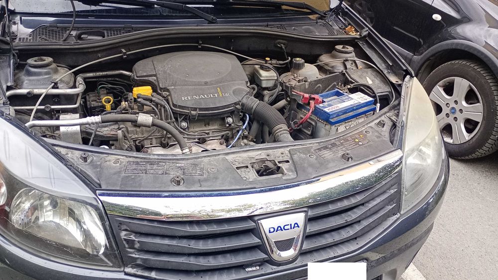 Dacia Sandero Stepway  1.6  8V (84 к.с.)