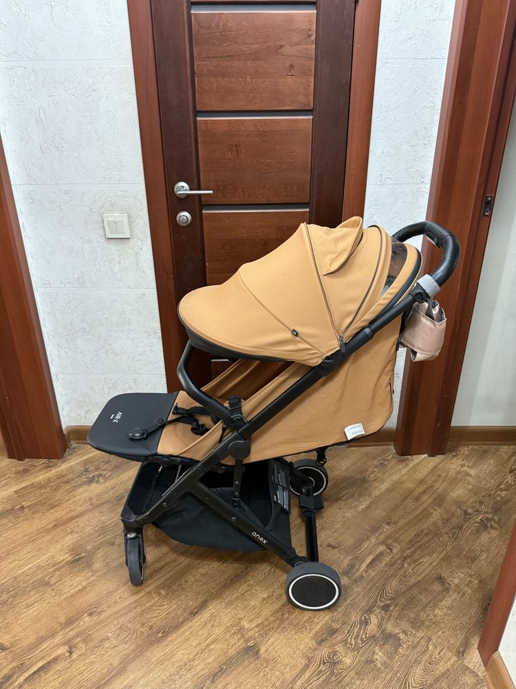 Коляска прогулочная Anex-Air-X