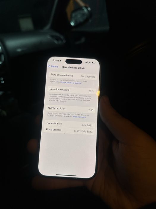 Vand iPhone 15 Pro Natural Titanium