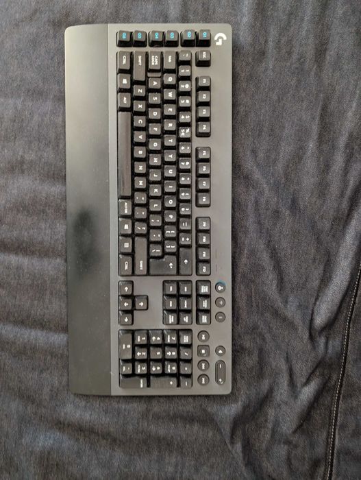 Tastatura g613 Logitech, stare foarte buna