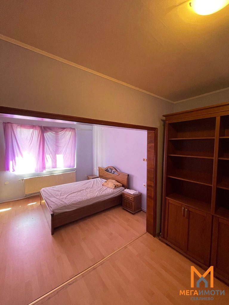 Дава се под наем Тристаен апартамент в Севлиево - 80 кв.м за 280.5 € - Снимка #4
