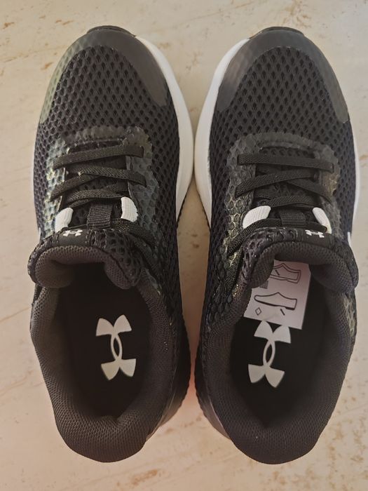 Adidași under armour copii