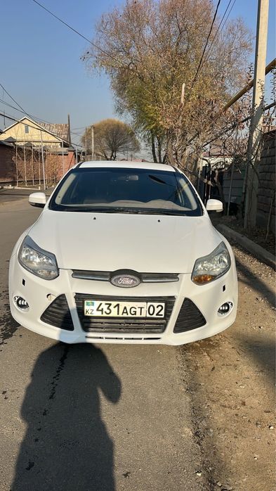 Продам Ford Focus 3 (седан)