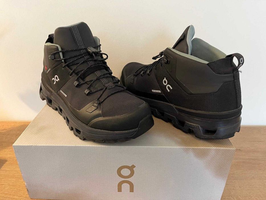 Ghete de Trekking On Cloudtrax Waterproof/Negru/Mărime 42
