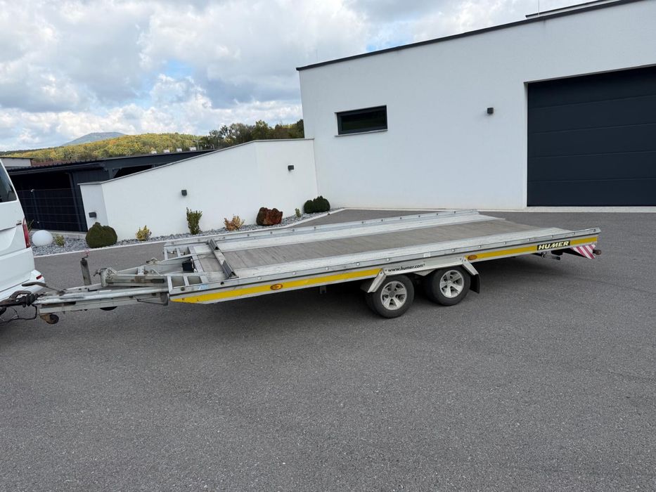 Autoplatforma Auto Humer