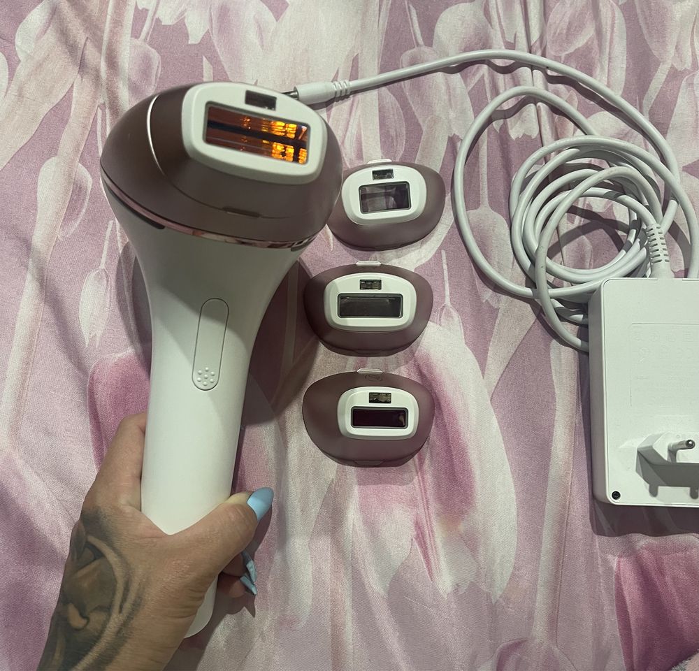 Фотоепилатор IPL Philips Lumea BRI959/00, Smartskin, 250.000 импулса