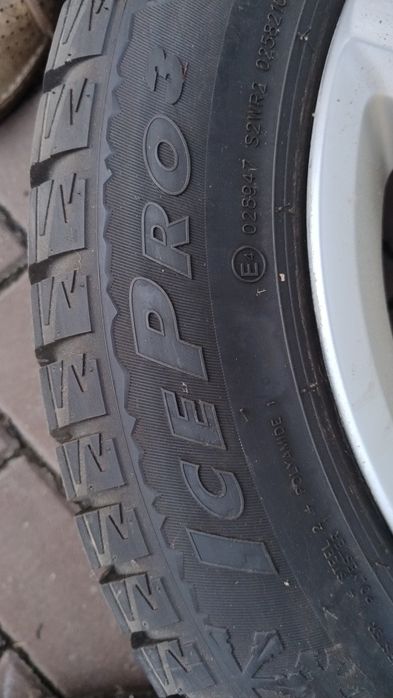 Roți iarnă 205 60 16 VAG audi  2023,5x112