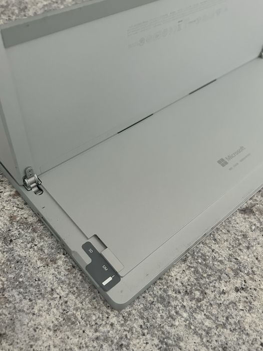 Tablet Microsoft Surface PRO 5 - 1807 - i5, 256 SSD, 8Gb Ram