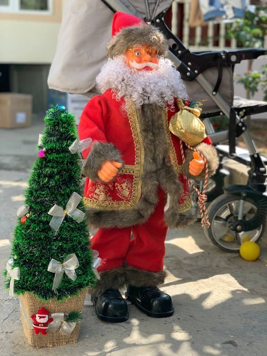 Новогодние Елки и дед мороз