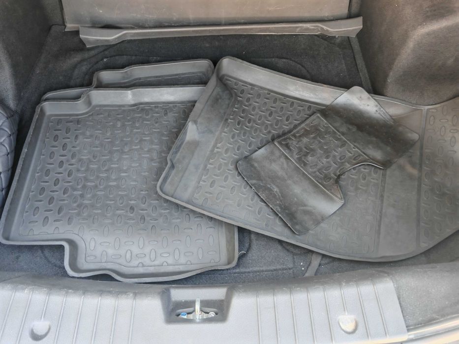 Заводские коврики для Nexia 3