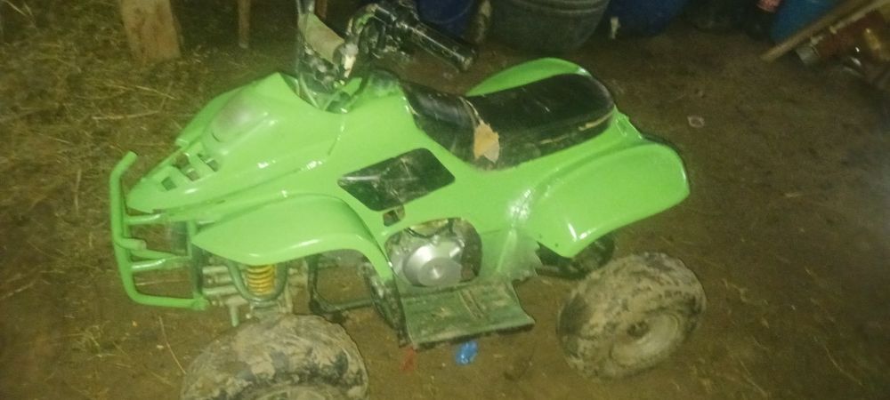 Vand atv 110cc nu da scânteie