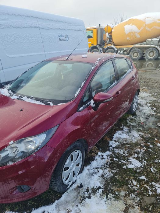 Se vinde Ford Fiesta 2009