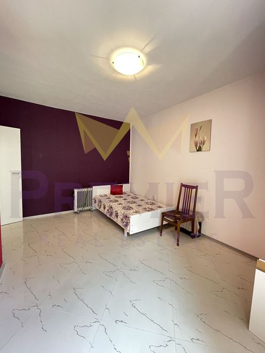 Продава се Тристаен апартамент в Варна, Бриз - 108 кв.м за 1843 €/кв.м - Снимка #5