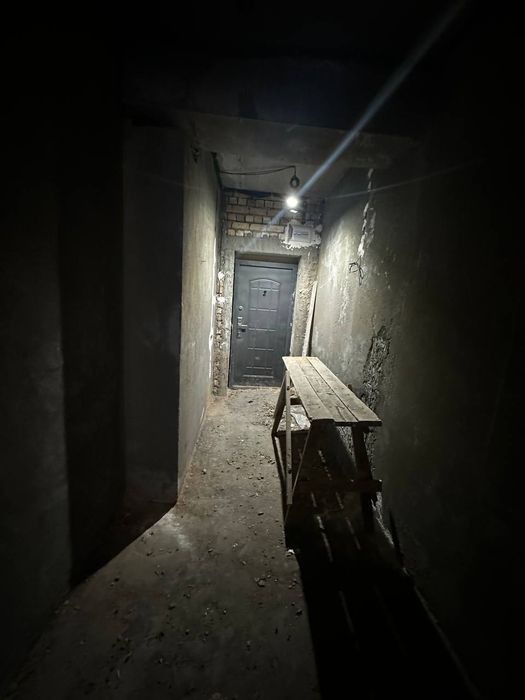 Срочно прадайутса квартера сагбон навастройка