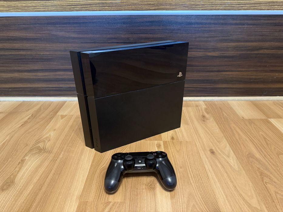 Playstation 4 PS4 плейстейшън 4 с много игри