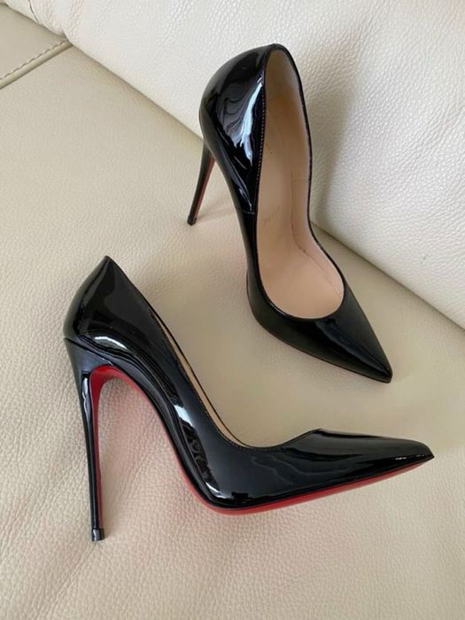 Туфли на каблуке  Christian Louboutin