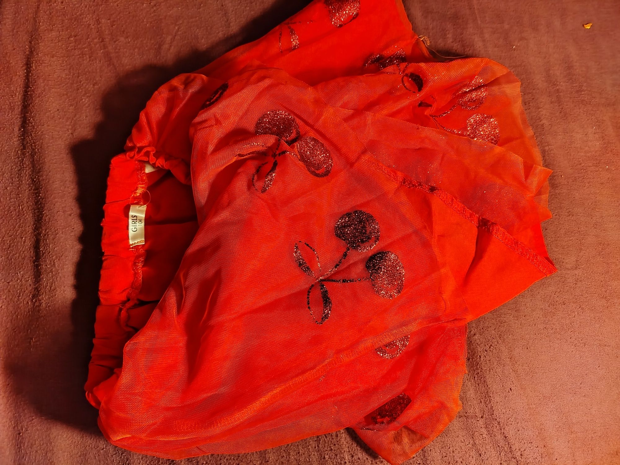Fustite fetite 3-4 ani motive iarna/cirese livrare gratuita OLX