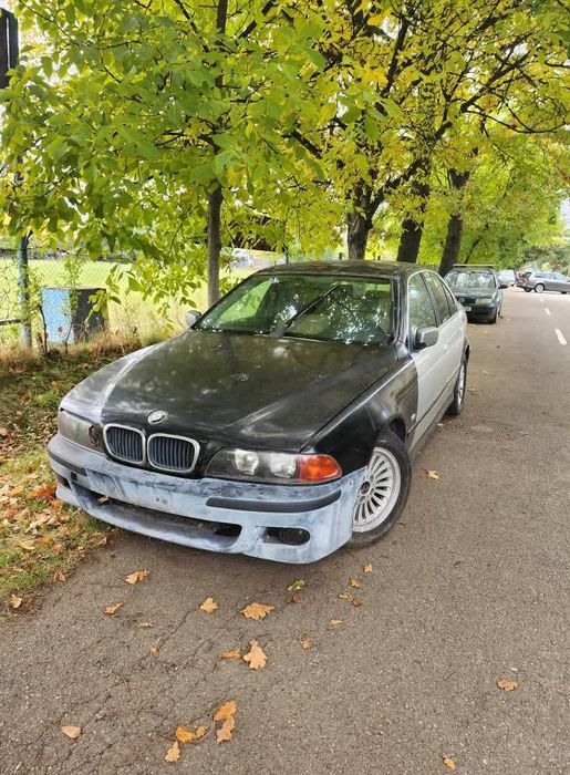 BMW Seria 5 E39 525d M57