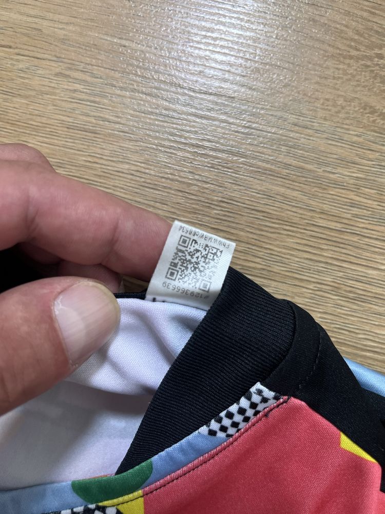 Adidas мъжка тениска размер S-M