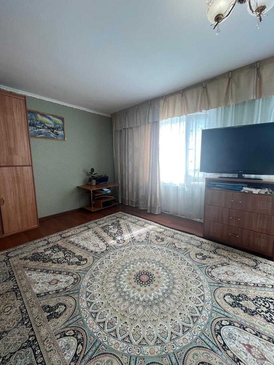 4х-комнатный коттедж в мкр Северо-западаный
